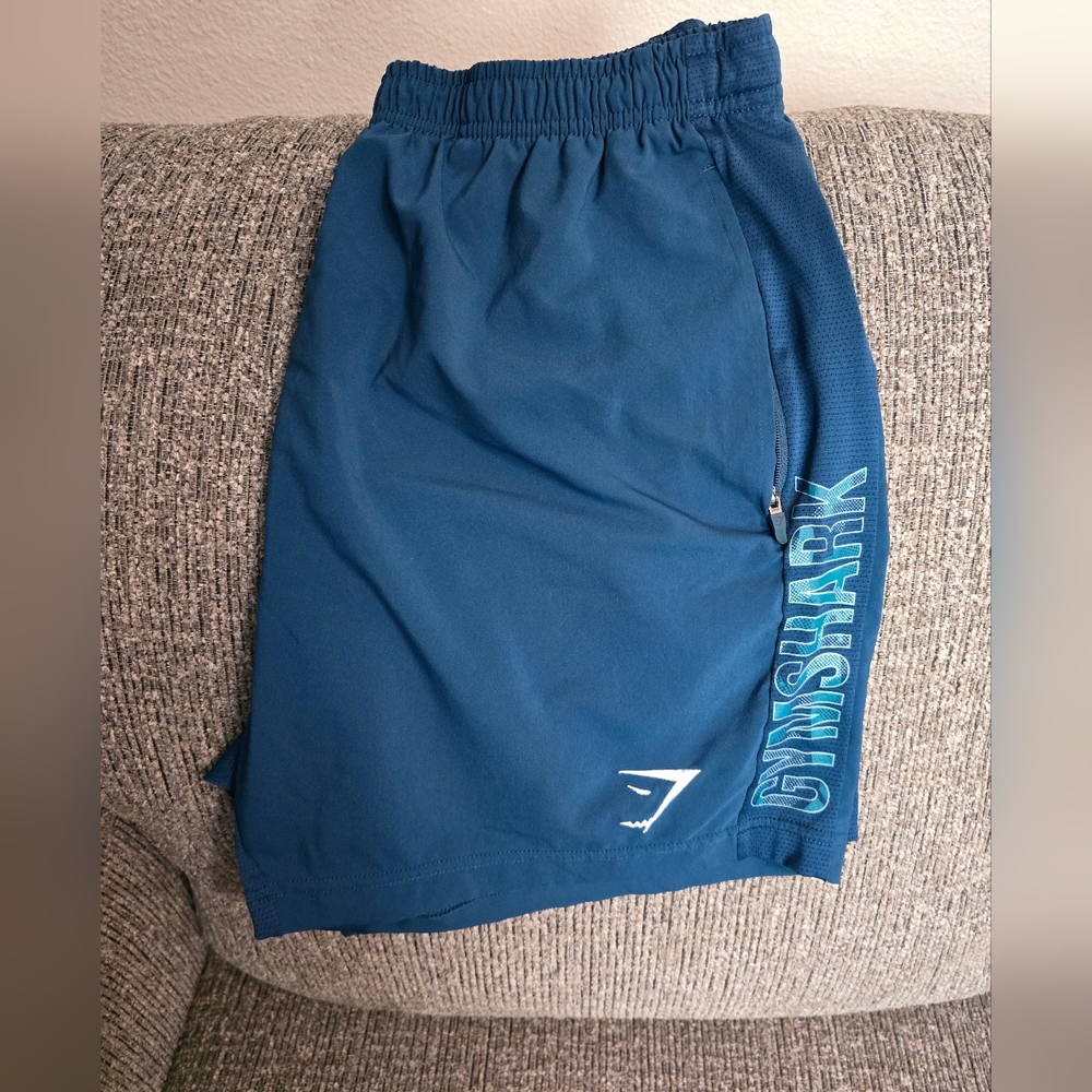 Mens gymshark shorts blue
